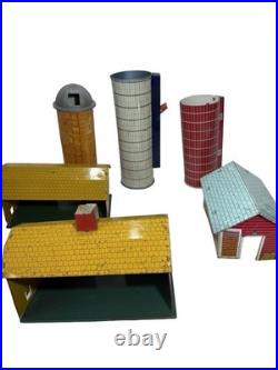 Marx Happi Time Farm & Dairy Farm Lot Barns Animals People Silos Accessories Tin