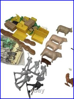 Marx Happi Time Farm & Dairy Farm Lot Barns Animals People Silos Accessories Tin