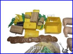 Marx Happi Time Farm & Dairy Farm Lot Barns Animals People Silos Accessories Tin