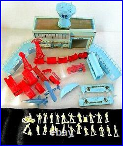 Marx International Jet Port Airport Terminal Playset 1960 + Complete Set Figures