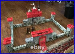 Marx Knight and Viking Play set 70+ Knights Metal Castle Boxed Extras 1965 EX