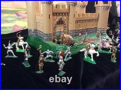 Marx Miniature Knights & Castle with play mat Louis Marx & Company
