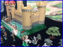 Marx Miniature Knights & Castle with play mat Louis Marx & Company