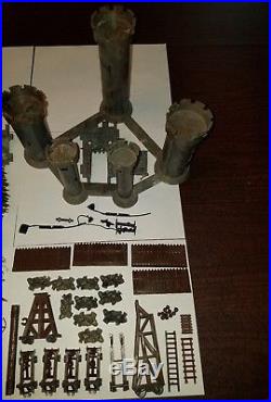 Marx Miniature Playset Knights and Vikings EXTREMELY RARE MINT war soldiers toys