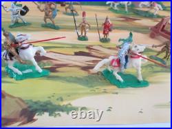 Marx Miniatures Castle and Knights Playset/Box/Play Mat/instructions, excellent