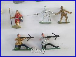 Marx Miniatures Castle and Knights Playset/Box/Play Mat/instructions, excellent