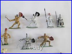 Marx Miniatures Castle and Knights Playset/Box/Play Mat/instructions, excellent