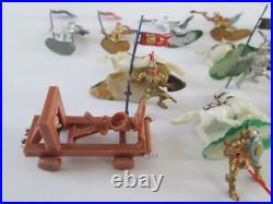 Marx Miniatures Castle and Knights Playset/Box/Play Mat/instructions, excellent