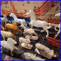 Marx Modern Farm Set Series 1000 Playset Tractor Animals People #3941 INCOMPLETE