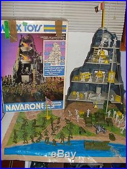 Marx Navarone Playset # 3412 with box & playmat NEAR COMPLETE very Nice