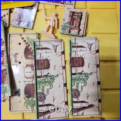 Marx Official #3544 Official Walt Disney Davy Crockett Alamo Tin Entrance C10