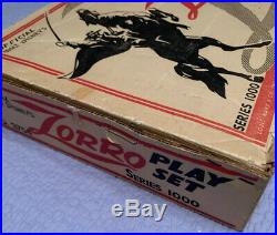 Marx Official Walt Disneys Zorro Play Set wieht Zorro Cave 1958