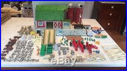 Marx Rare # 5926 Happi Time Platform Farm Barn Set Vintage 1961