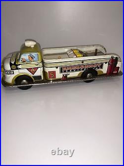 Marx Rare White Vintage 50s Tin Litho Emergency Fire Engine Ladder Truck NICE