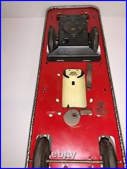 Marx Rare White Vintage 50s Tin Litho Emergency Fire Engine Ladder Truck NICE