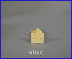 Marx Rare, unpainted Romney Candidate figure 60 mm Square Base