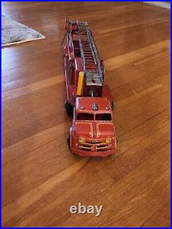 Marx Red Vintage 50s Tin Litho Emergency Fire Engine #9 Ladder Truck NICE