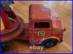 Marx Red Vintage 50s Tin Litho Emergency Fire Engine #9 Ladder Truck NICE