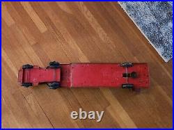 Marx Red Vintage 50s Tin Litho Emergency Fire Engine #9 Ladder Truck NICE