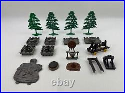 Marx Robin Hood Castle Play Set Parts & Figures Lot