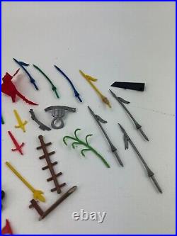 Marx Robin Hood Castle Play Set Parts & Figures Lot