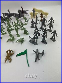 Marx Robin Hood Castle Play Set Parts & Figures Lot