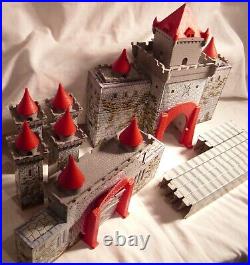 Marx Robin Hood Castle Set Play Set Boxed 1956 Sharp