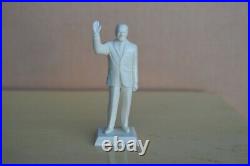 Marx Rockefeller 60 MM Square Base Statuette Rare White