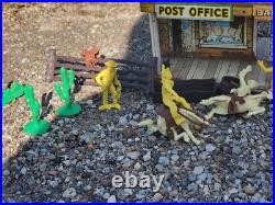 Marx Roy Rogers Mineral City Play Set Figures Tin Litho Old West Town Furniture