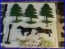 Marx Roy Rogers Mineral City Tin Play Set Horses Trees Men Chairs Accessories