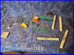 Marx The Flintstones Playset No#4672 Vintage 1960s With Box