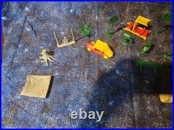 Marx The Flintstones Playset No#4672 Vintage 1960s With Box