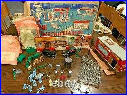 Marx The Untouchables Vintage 4676 Playset 1961 Eliot Ness Lithograph Building