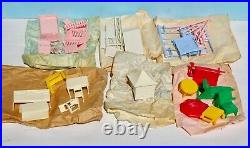 Marx Tin litho colonial doll house1964 # 4063/48-24200 boxed newith used oop