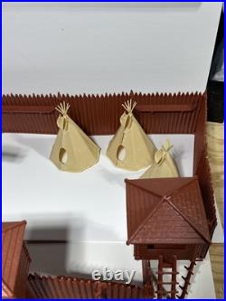 Marx Toys Fort Apache Play Set Vintage Commemorative Edition #4502 + Lido Read