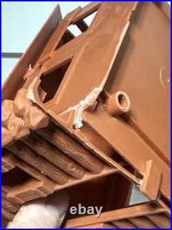 Marx Toys Fort Apache Play Set Vintage Commemorative Edition #4502 + Lido Read