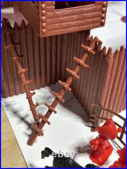 Marx Toys Fort Apache Play Set Vintage Commemorative Edition #4502 + Lido Read