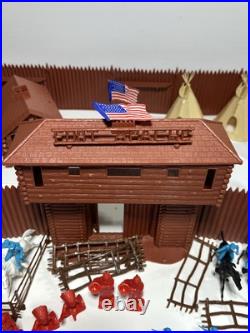 Marx Toys Fort Apache Play Set Vintage Commemorative Edition #4502 + Lido Read