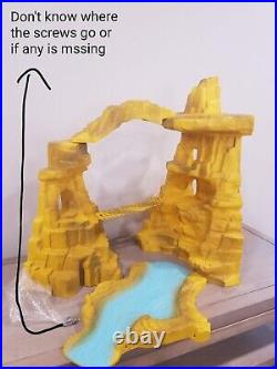 Marx Toys WITH BOX Prehistoric Mountain Play Set #3414 Dinosaurs Cavemen Trees
