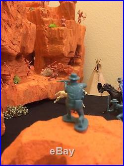 Marx Vintage 7th Cavalry With Huge Apache Mountain Western Playset