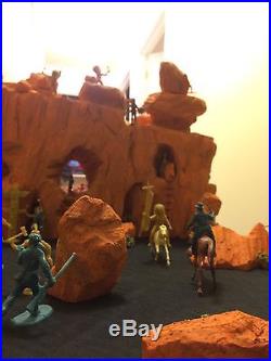 Marx Vintage 7th Cavalry With Huge Apache Mountain Western Playset