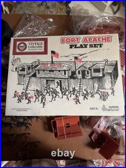 Marx Vintage Collectible Fort Apache #4501 Play Set
