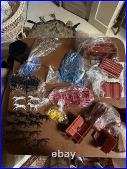Marx Vintage Collectible Fort Apache #4501 Play Set