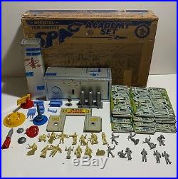 Marx Vintage Official Tom Corbett Space Academy Playset Figures Box