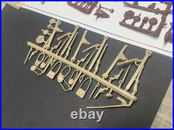 Marx Weapons Sprues Indian Cowboy Western Huge Lot With Loose Must See! Rare