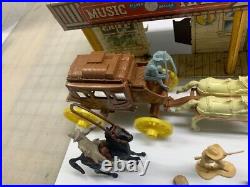 Marx Wells Fargo Mixed Lot With Many Extras Must See! Super Rare Figures Too