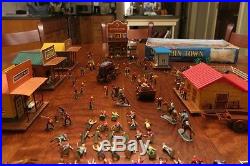 Marx Western Town Miniature Play Set-handpainted figures 1966 original box nice