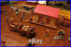 Marx Western Town Miniature Play Set-handpainted figures 1966 original box nice