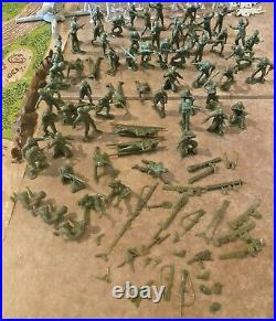 Marx World War II Battleground + Battle of Navarone Play Set 99% Complete w. Box