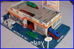 Marx playset Antique auto service center / highly detailed / late 50's